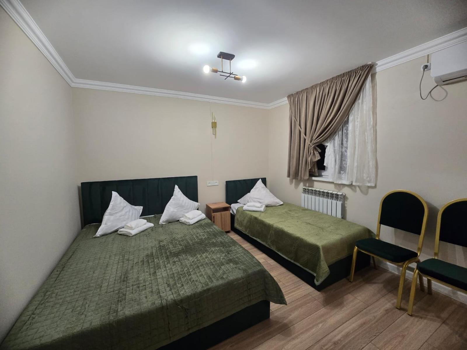 Golden Time Hotell Almaty Eksteriør bilde