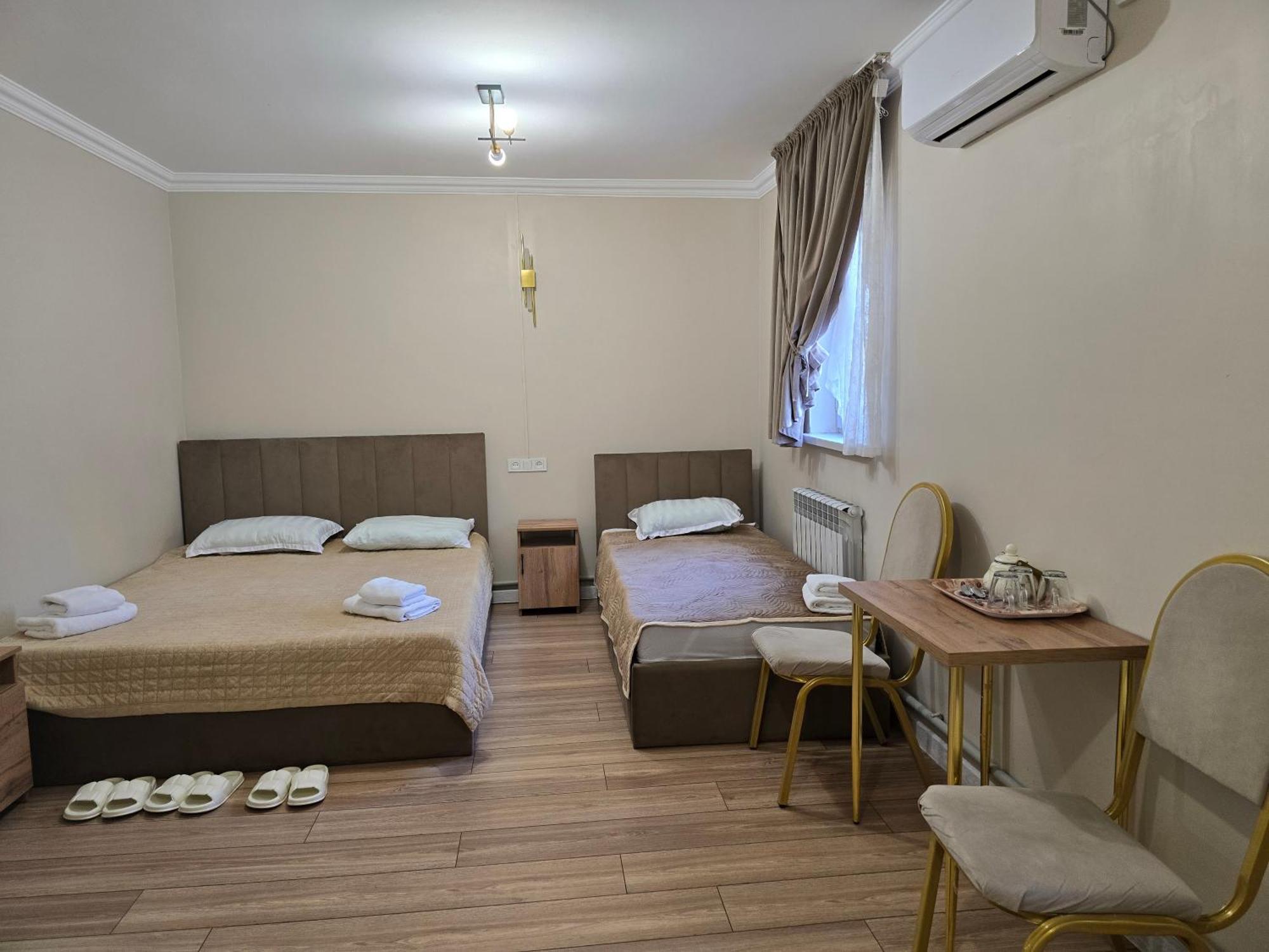 Golden Time Hotell Almaty Eksteriør bilde